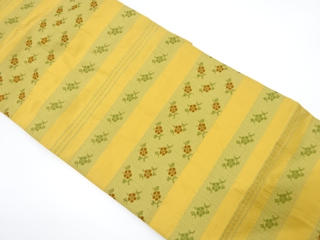 古代裂　波上梅花模様織り出し　名古屋帯